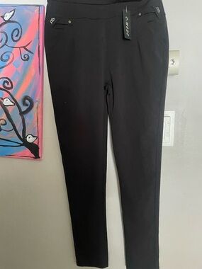 Black Slim Dress Pants - Classic Everyday Wear